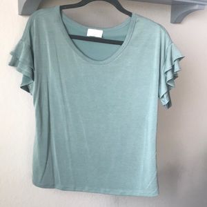 NWOT Sienna Sky ruffle sleeve shirt TjMaxx - M